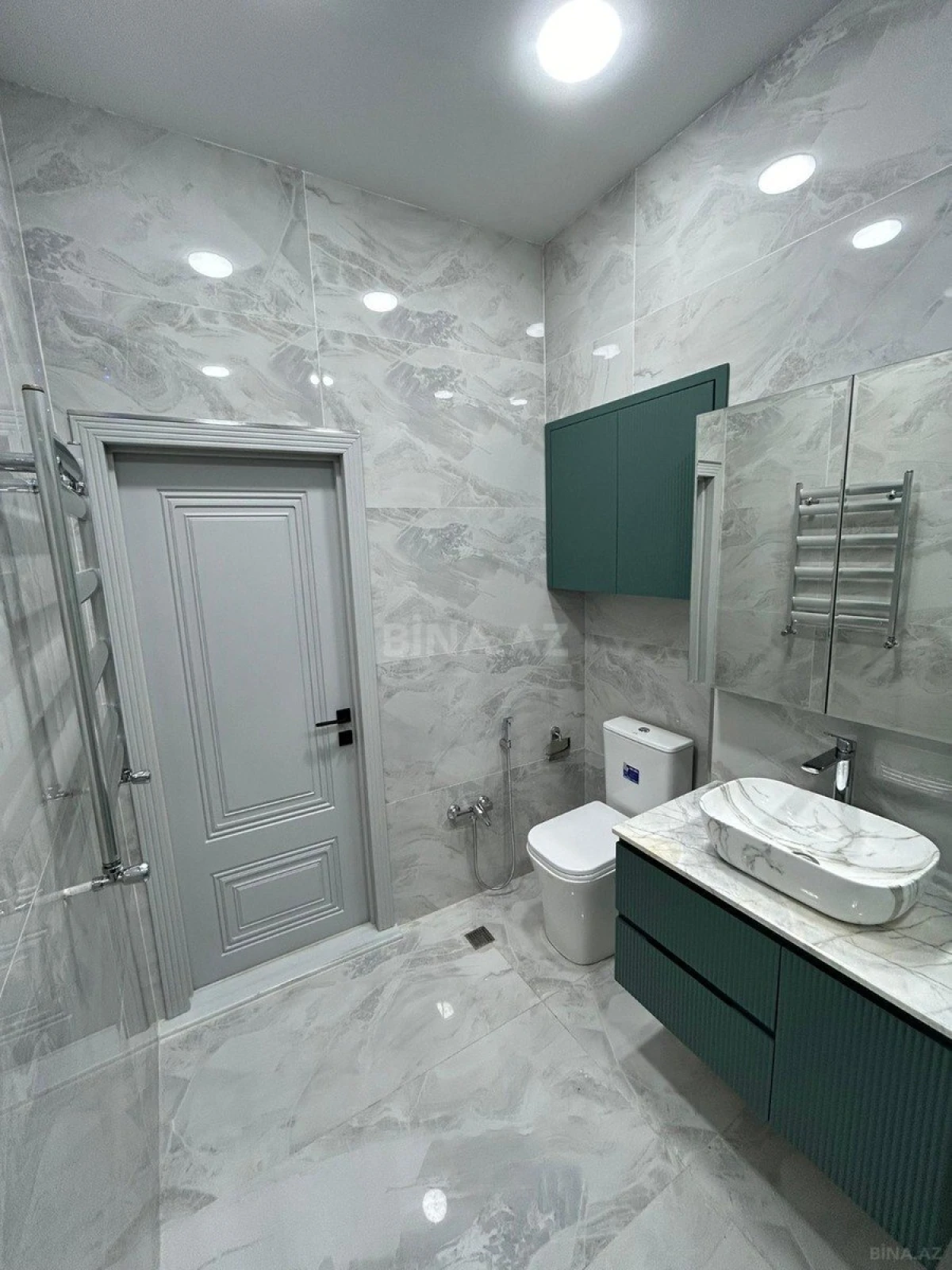 Kirayə verilir 3 otaqlı mənzil 90 m²