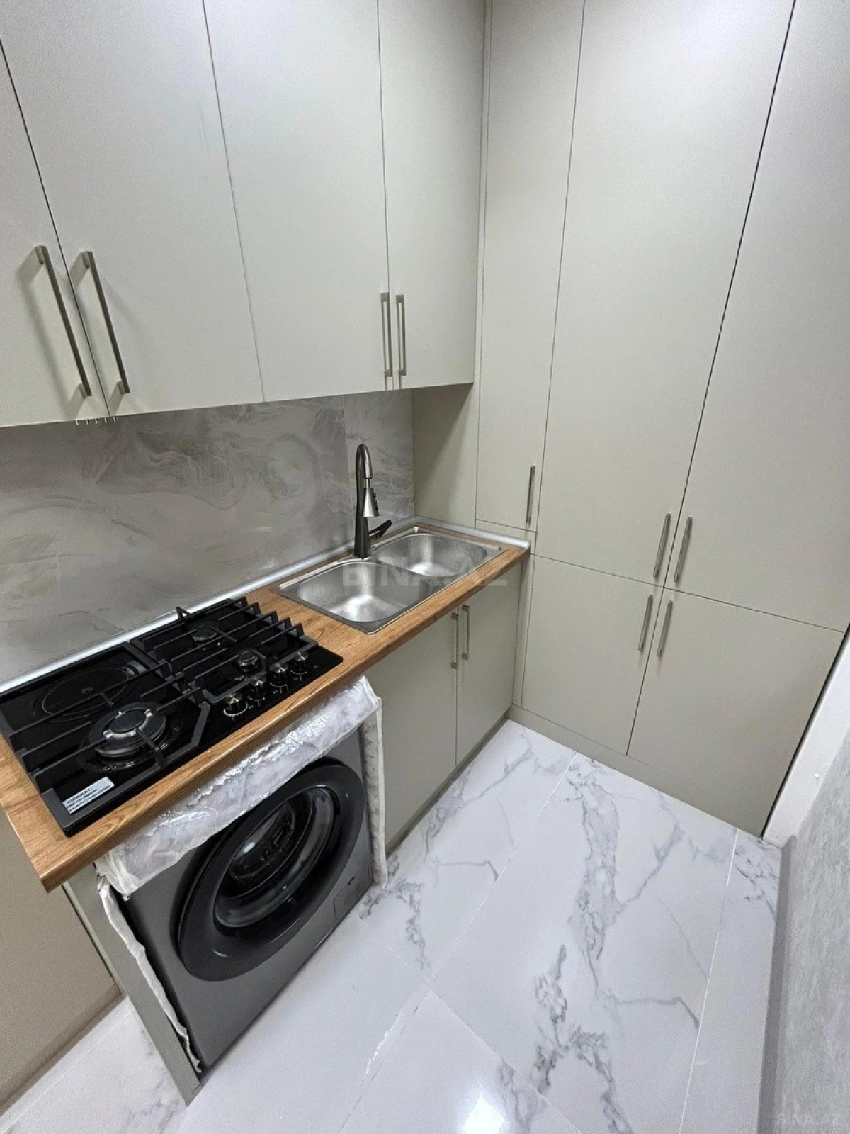 Kirayə verilir 3 otaqlı mənzil 90 m²