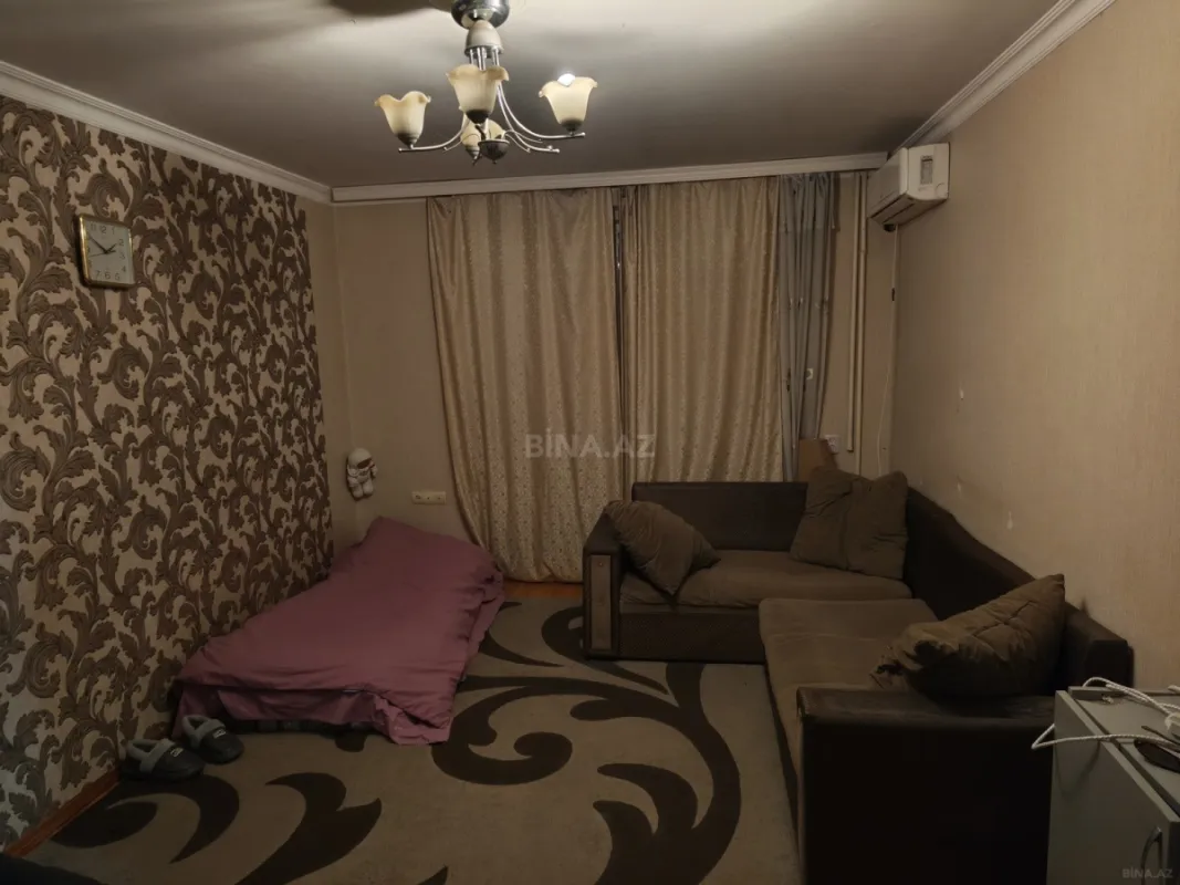 Satılır 2 otaqlı mənzil 49 m²