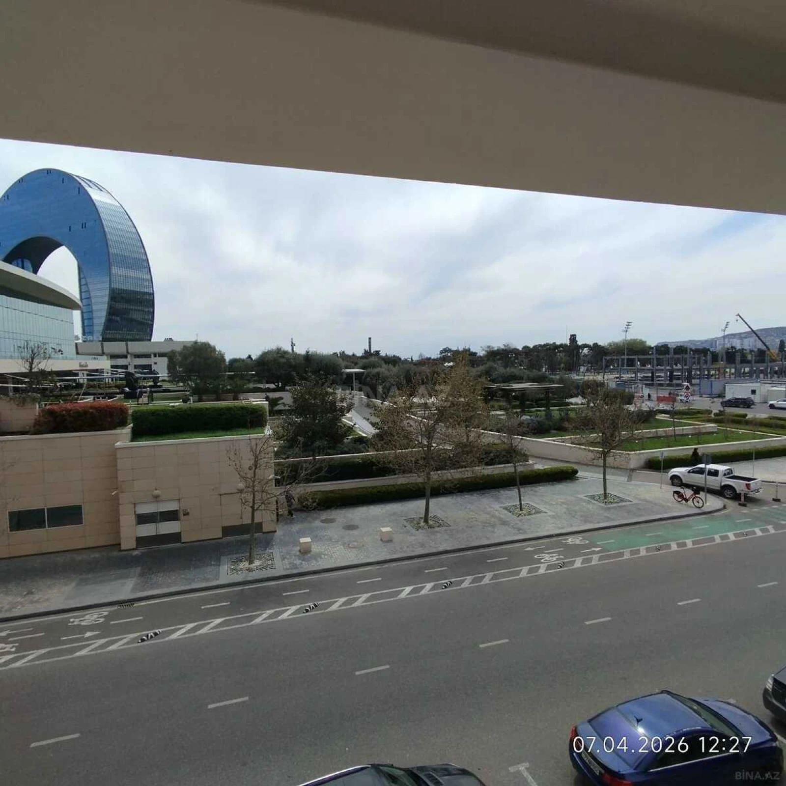 Kirayə verilir 5 otaqlı ofis 170 m²