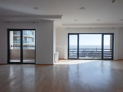 Kirayə verilir 5 otaqlı ofis 170 m²