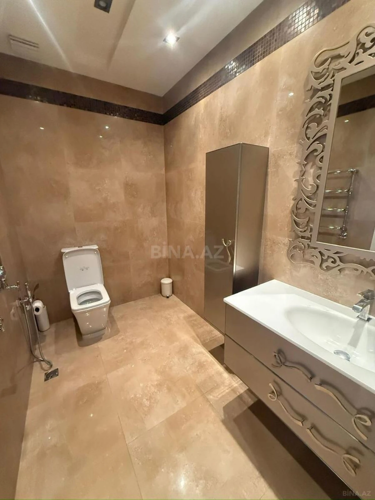 Satılır 4 otaqlı həyət evi 150 m²