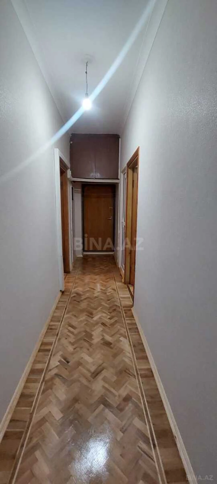 Kirayə verilir 5 otaqlı ofis 180 m²