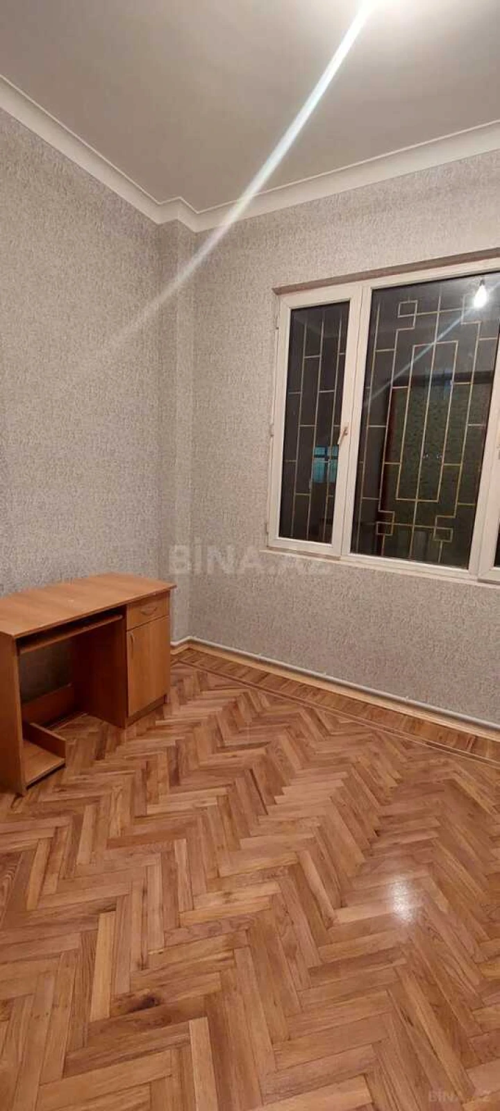 Kirayə verilir 5 otaqlı ofis 180 m²
