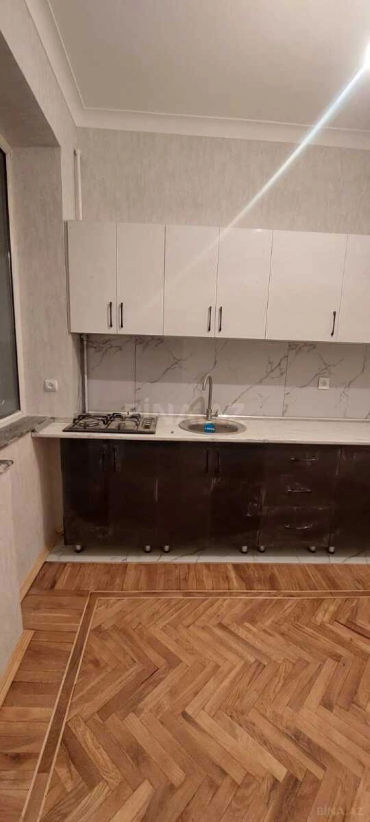 Kirayə verilir 5 otaqlı ofis 180 m²