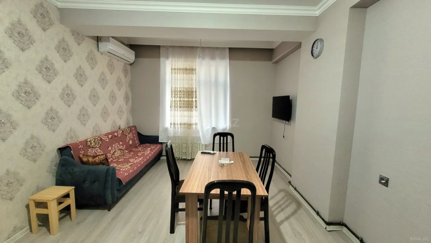 Kirayə verilir 2 otaqlı mənzil 65 m²