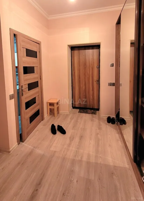 Kirayə verilir 2 otaqlı mənzil 65 m²