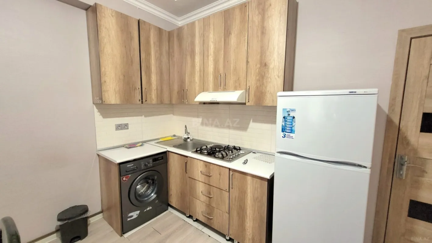 Kirayə verilir 2 otaqlı mənzil 65 m²