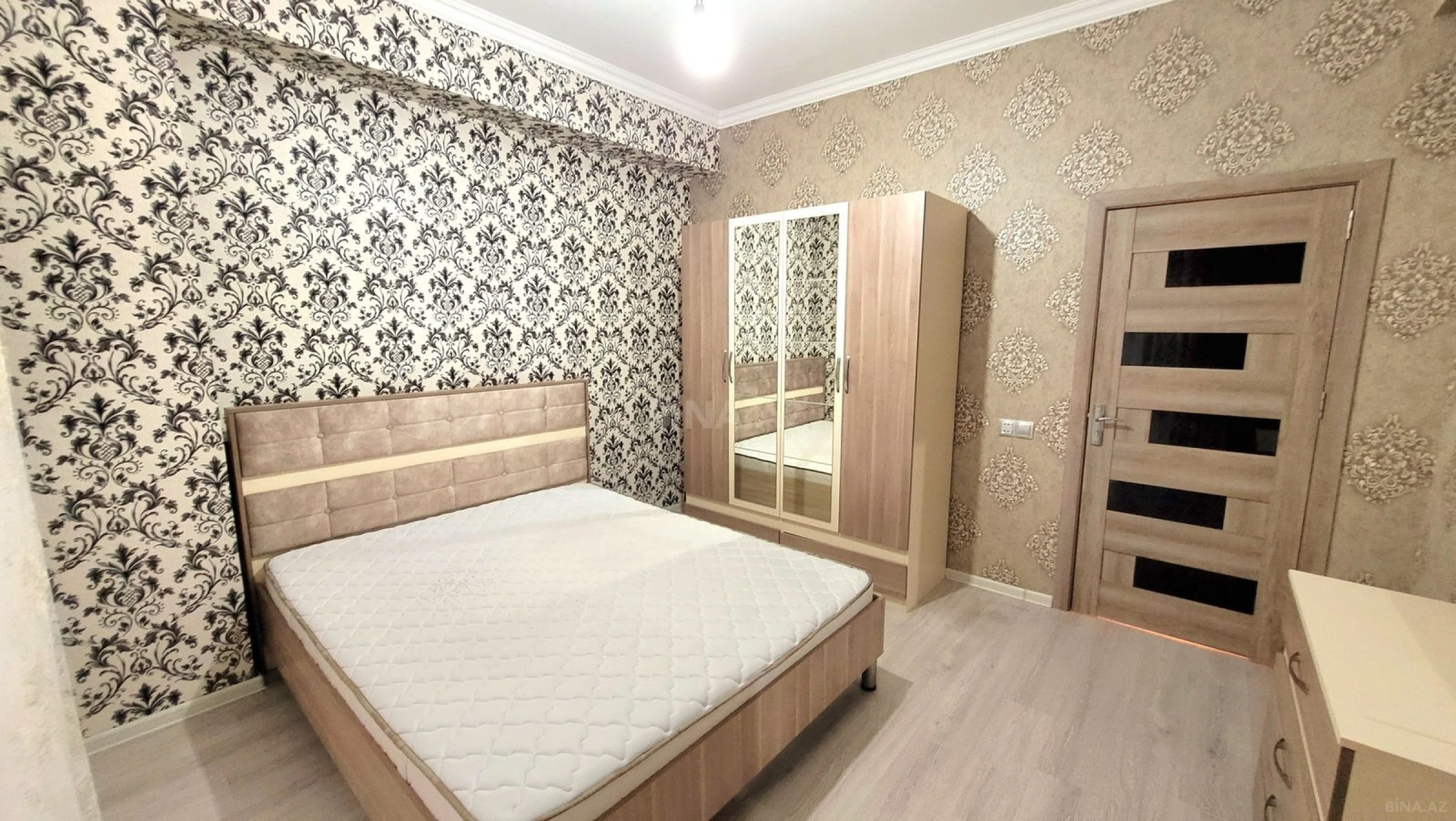 Kirayə verilir 2 otaqlı mənzil 65 m²