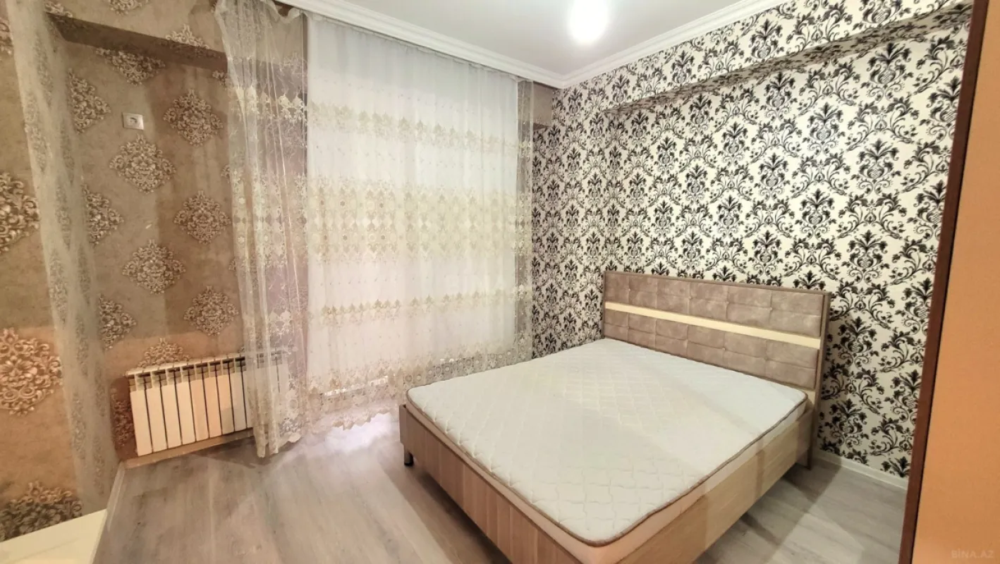 Kirayə verilir 2 otaqlı mənzil 65 m²