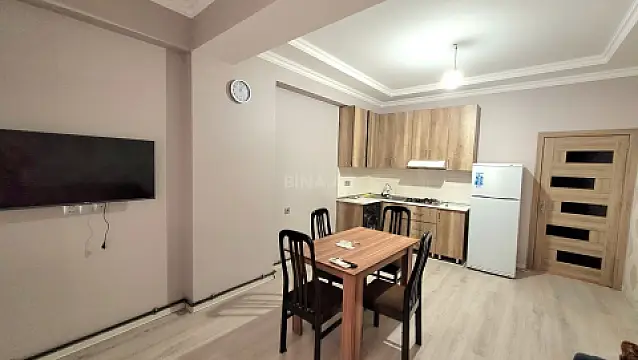 Kirayə verilir 2 otaqlı mənzil 65 m²