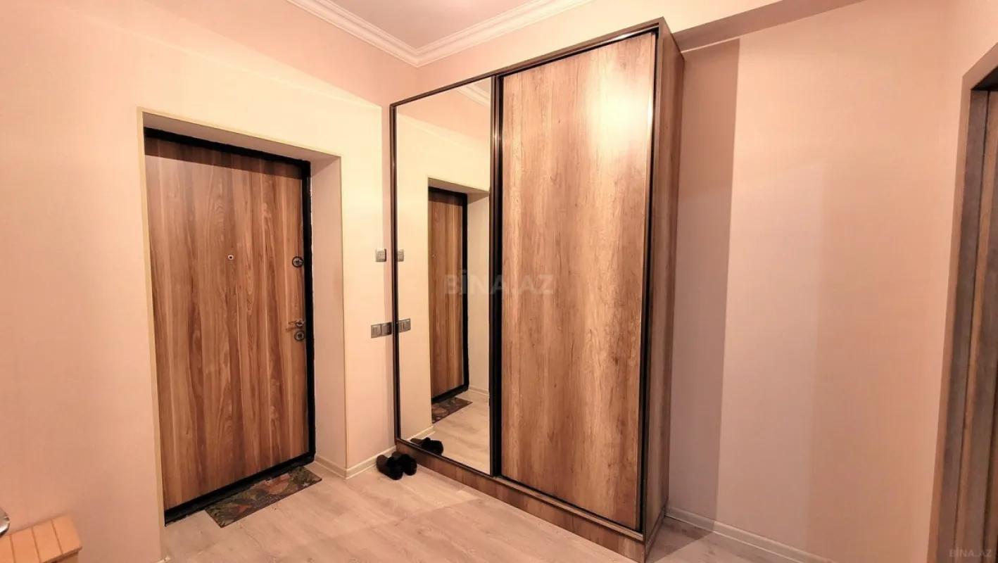 Kirayə verilir 2 otaqlı mənzil 65 m²