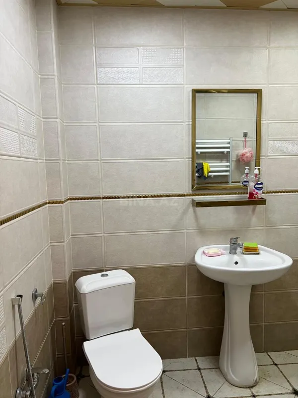 Satılır 2 otaqlı mənzil 65 m²