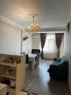Satılır 2 otaqlı mənzil 65 m² — Bakı, İnşaatçılar 2 otaq 65.00 m²