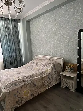 Satılır 2 otaqlı mənzil 65 m²