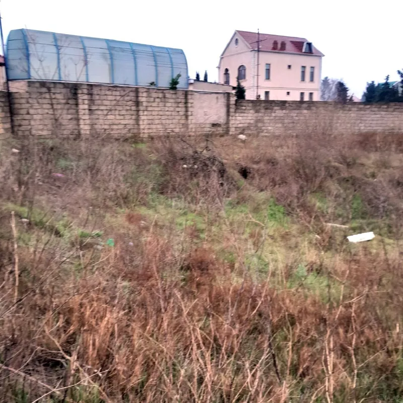 Satılır torpaq sahəsi 12 m²