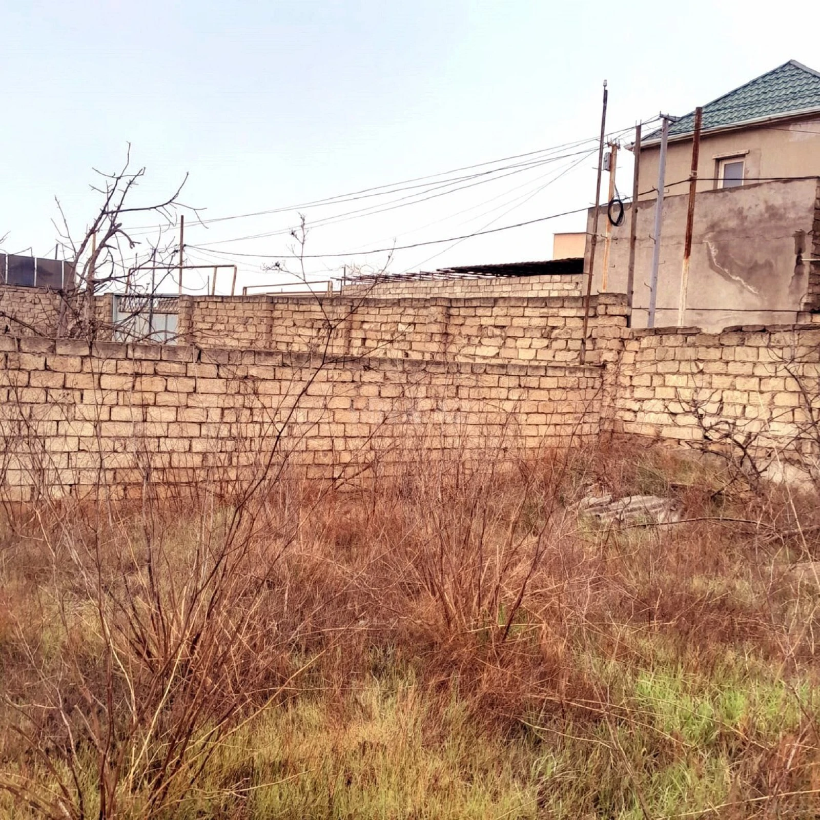 Satılır torpaq sahəsi 12 m²