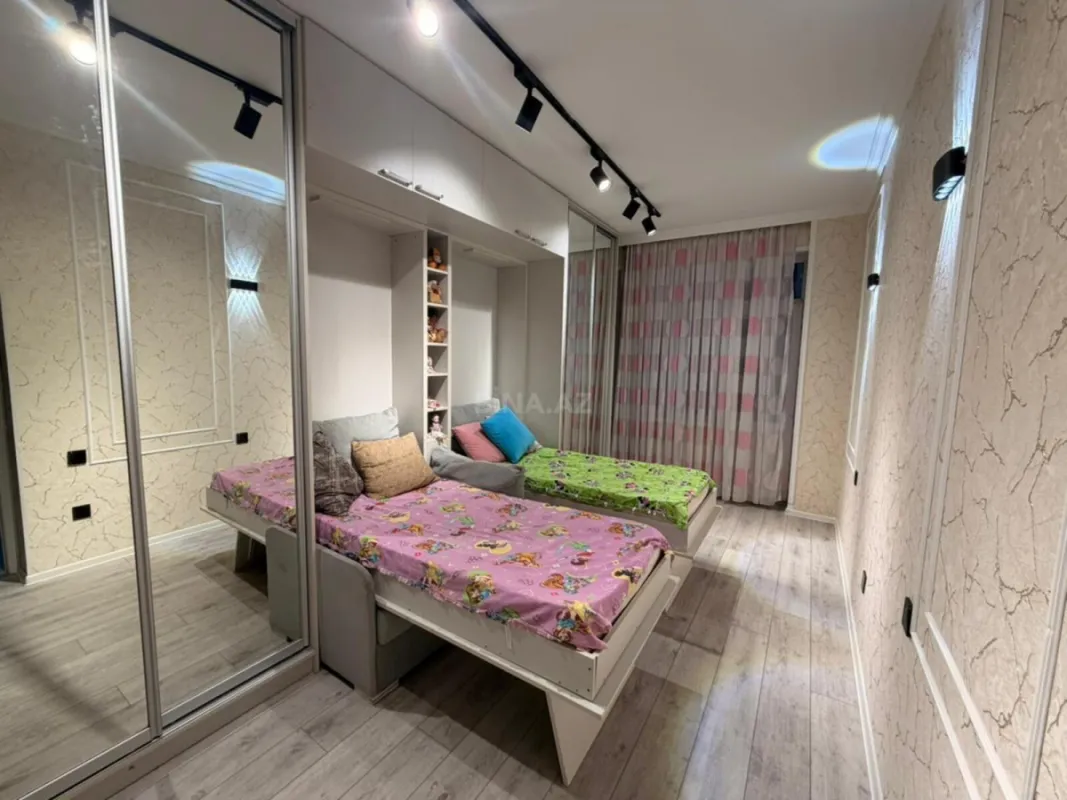 Satılır 3 otaqlı mənzil 80 m²