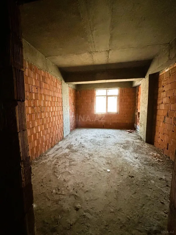 Satılır 2 otaqlı mənzil 78.7 m²