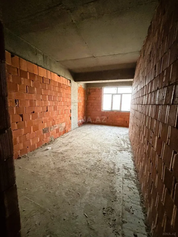 Satılır 2 otaqlı mənzil 78.7 m²