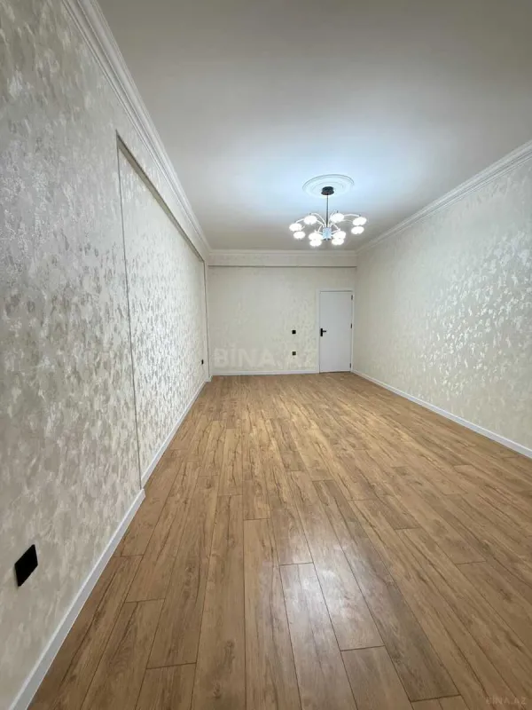 Satılır 3 otaqlı mənzil 101 m²