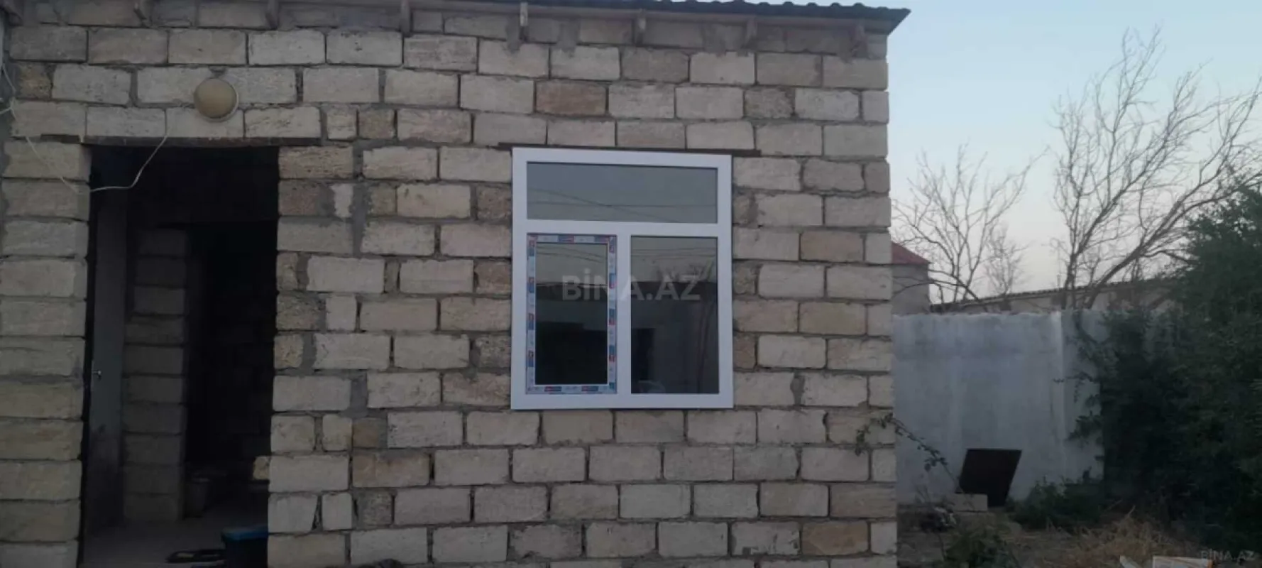Satılır 3 otaqlı həyət evi 600 m²