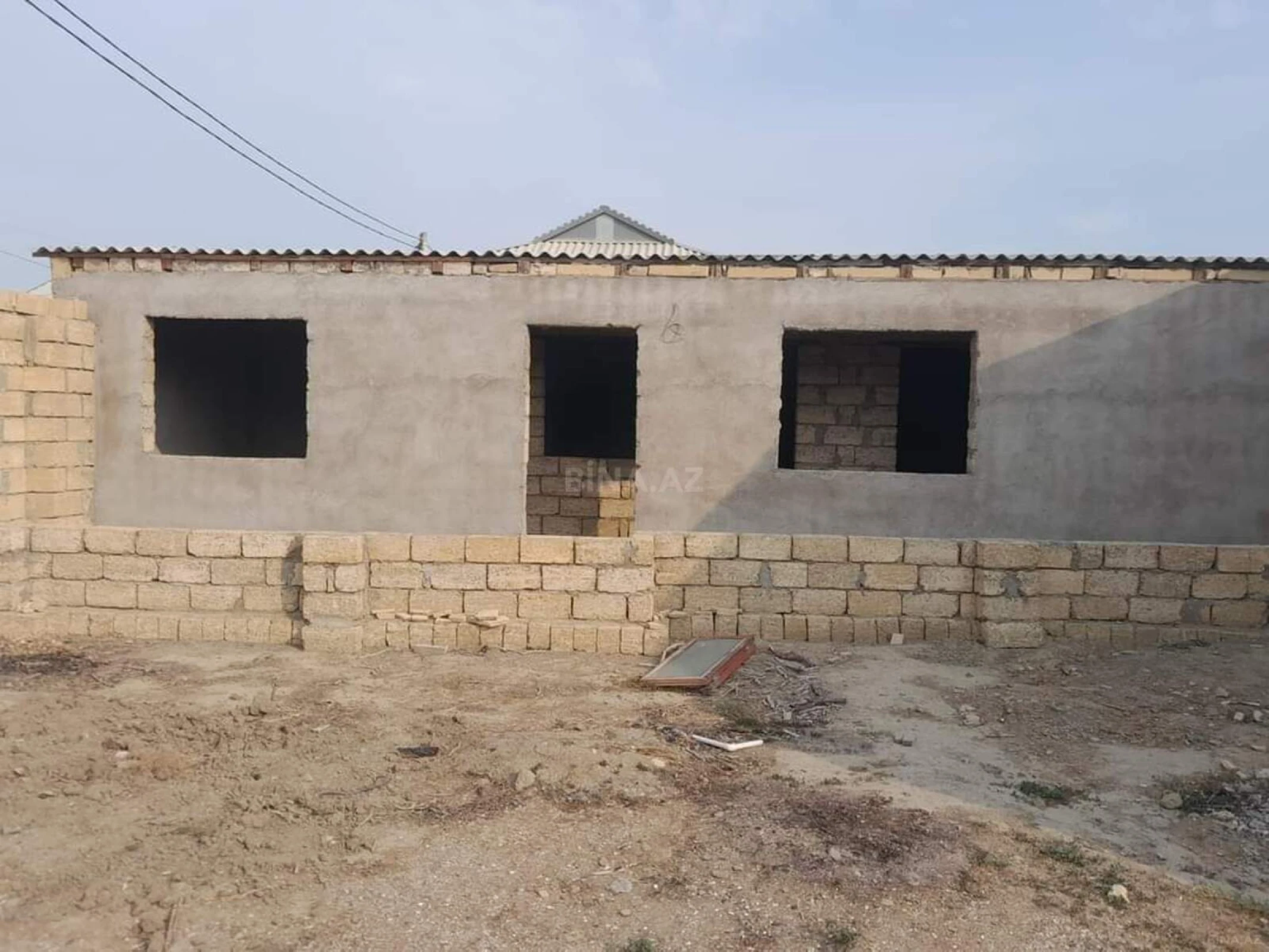 Satılır 3 otaqlı həyət evi 600 m²