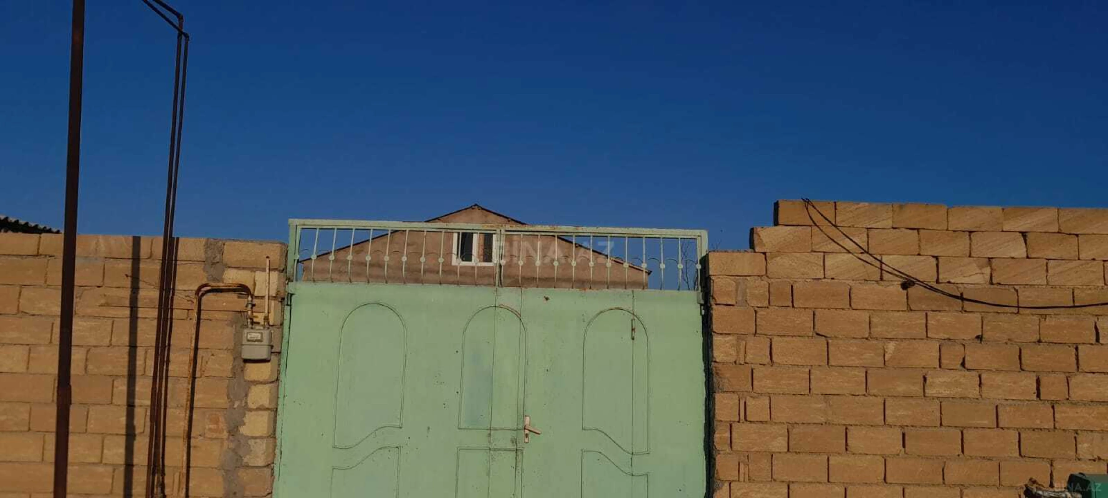 Satılır 3 otaqlı həyət evi 600 m²