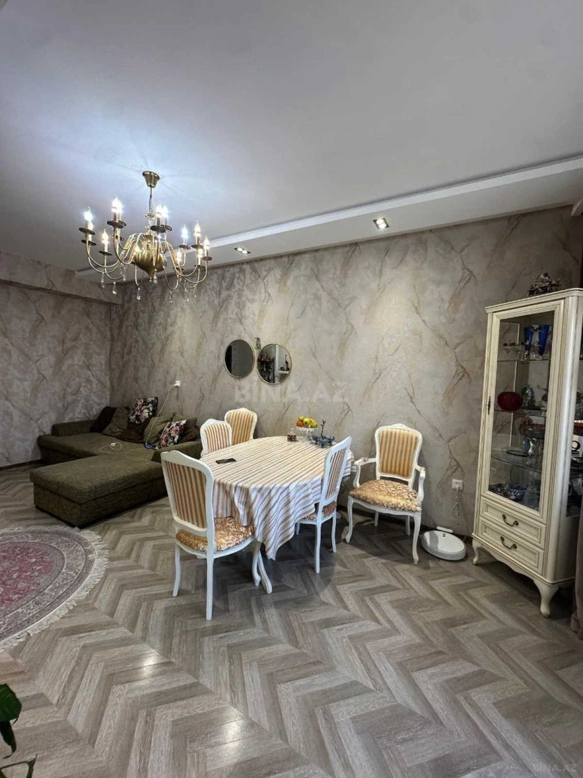 Satılır 3 otaqlı mənzil 71 m²