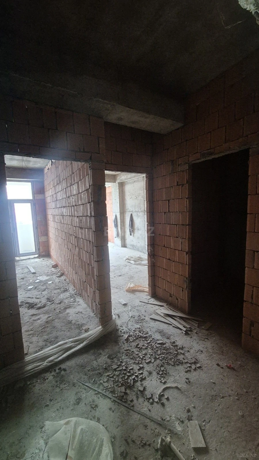 Satılır 2 otaqlı mənzil 60 m²