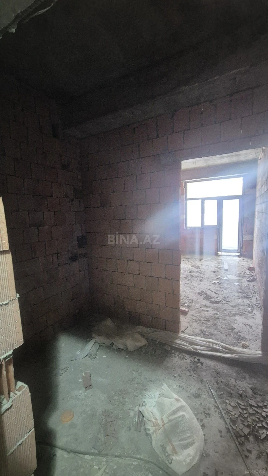 Satılır 2 otaqlı mənzil 60 m²