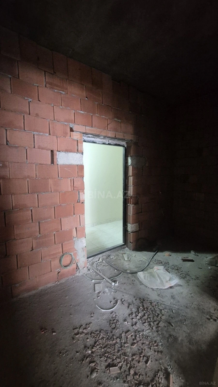 Satılır 2 otaqlı mənzil 60 m²