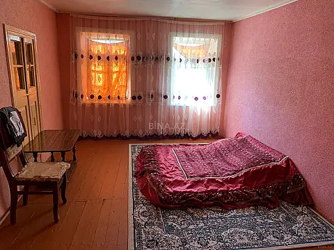 Satılır 6 otaqlı həyət evi 90 m²