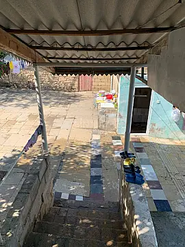 Satılır 6 otaqlı həyət evi 90 m²