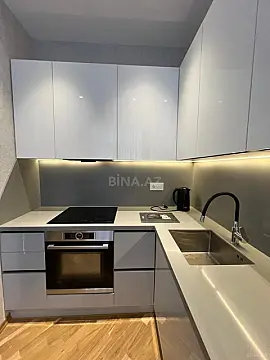 Kirayə verilir 2 otaqlı mənzil 75 m²
