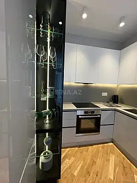 Kirayə verilir 2 otaqlı mənzil 75 m²