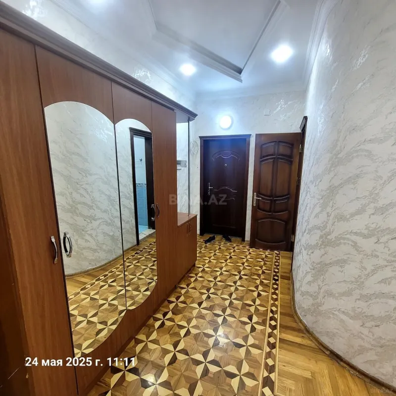Kirayə verilir 2 otaqlı mənzil 100 m²