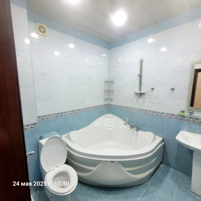 Kirayə verilir 2 otaqlı mənzil 100 m²