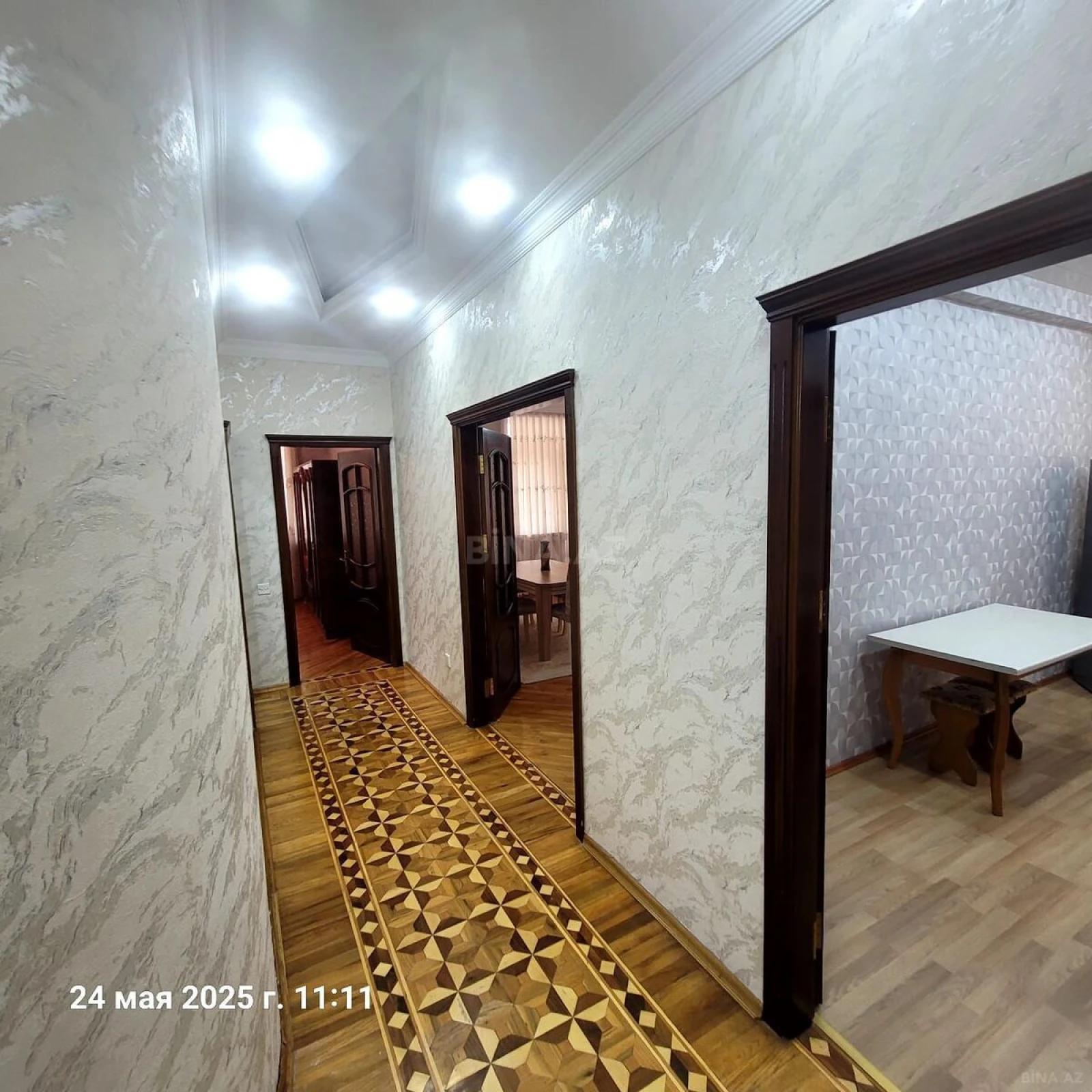 Kirayə verilir 2 otaqlı mənzil 100 m²