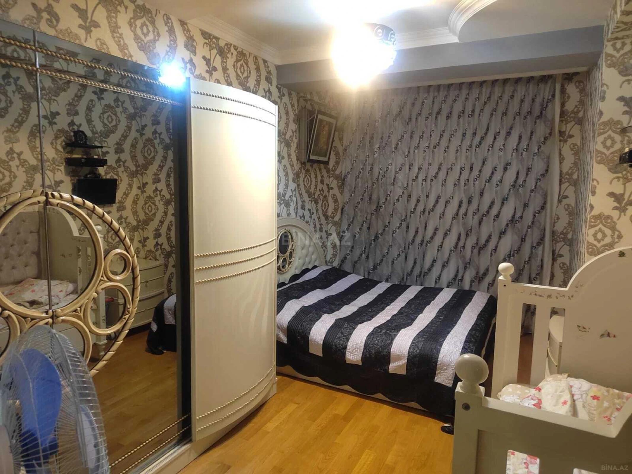 Kirayə verilir 2 otaqlı mənzil 80 m²