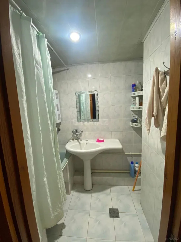 Kirayə verilir 3 otaqlı mənzil 85 m²