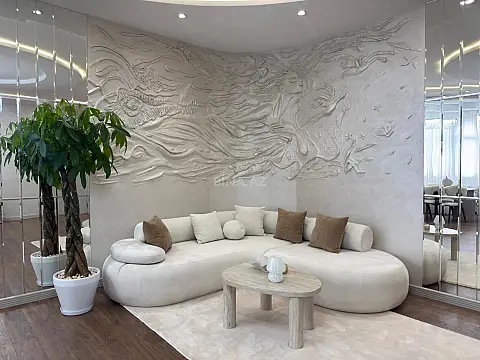 Satılır 2 otaqlı mənzil 135 m²