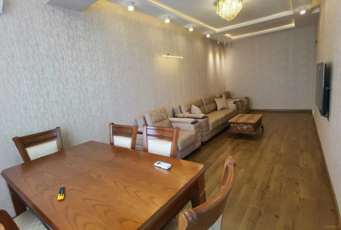 Satılır 2 otaqlı mənzil 74 m²