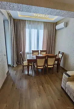 Satılır 2 otaqlı mənzil 74 m²