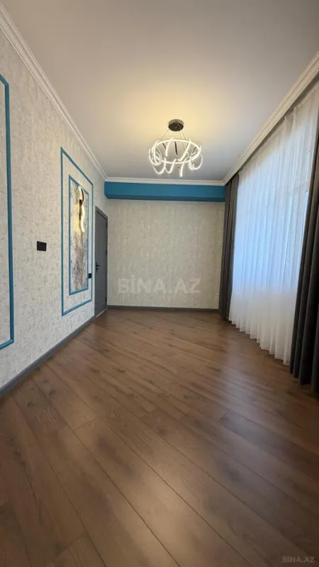 Satılır 3 otaqlı mənzil 92 m²