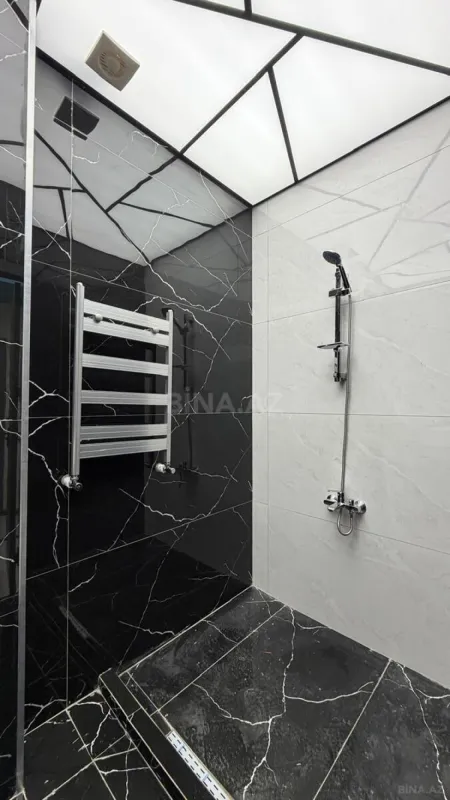 Satılır 3 otaqlı mənzil 92 m²