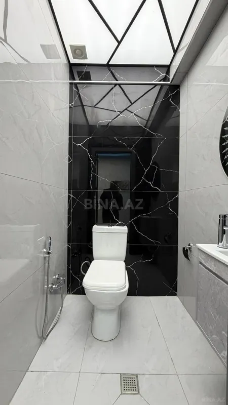 Satılır 3 otaqlı mənzil 92 m²