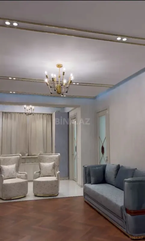 Satılır 2 otaqlı mənzil 65 m²