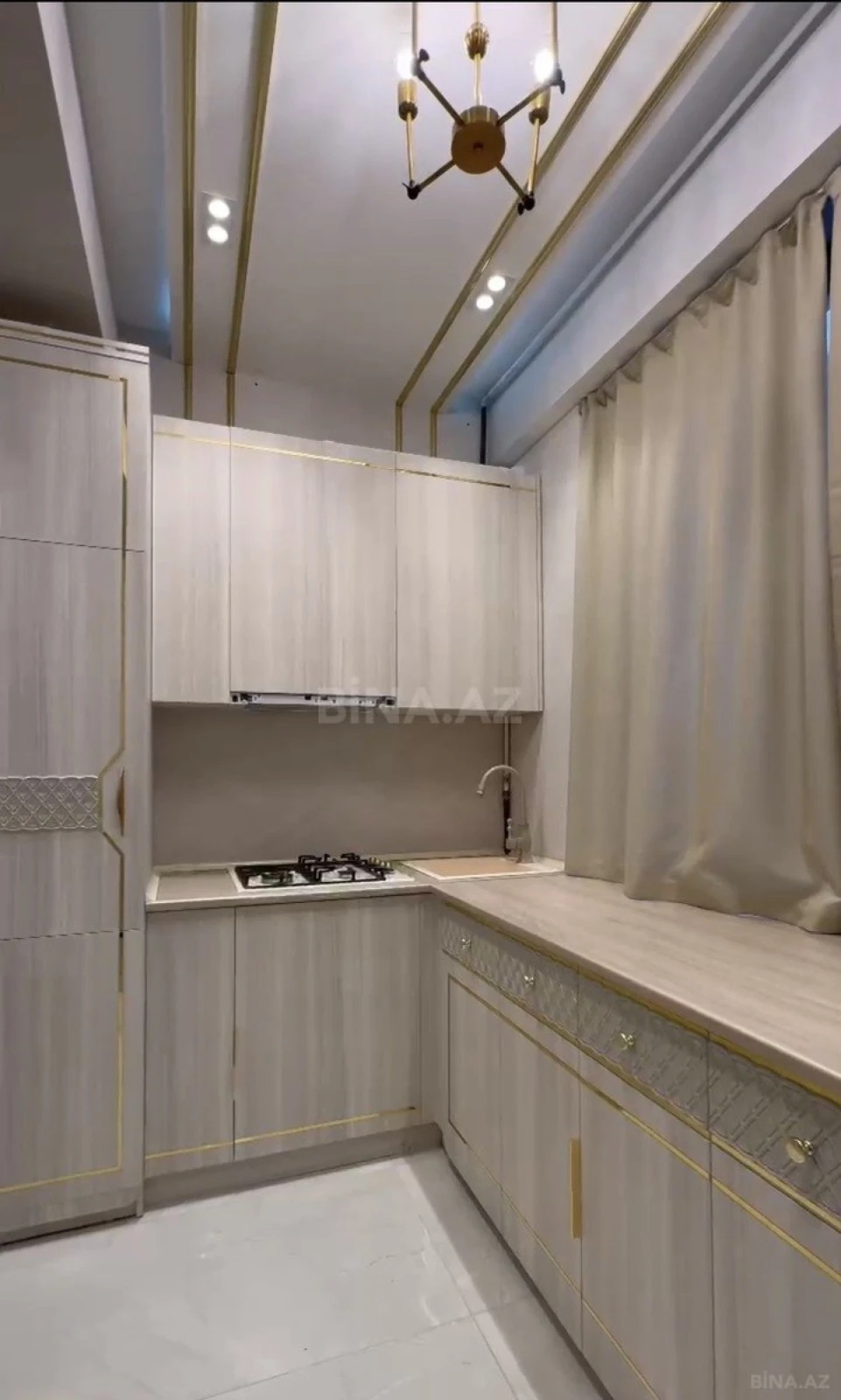 Satılır 2 otaqlı mənzil 65 m²
