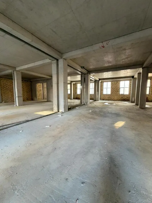 Kirayə verilir obyekt 600 m²